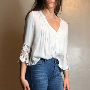 Pintuck Lace Trim V-Neck Tunic